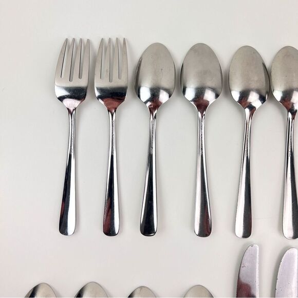 Oneida Oceanic Flatware Mixed Lot 25 Pieces Stainless Steel Knives Forks Spoons - Picture 13 of 14